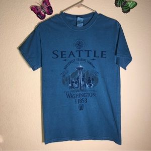 Gildan Seattle Washington T-Shirt, 100% Cotton, Small, Blue, pre-owned